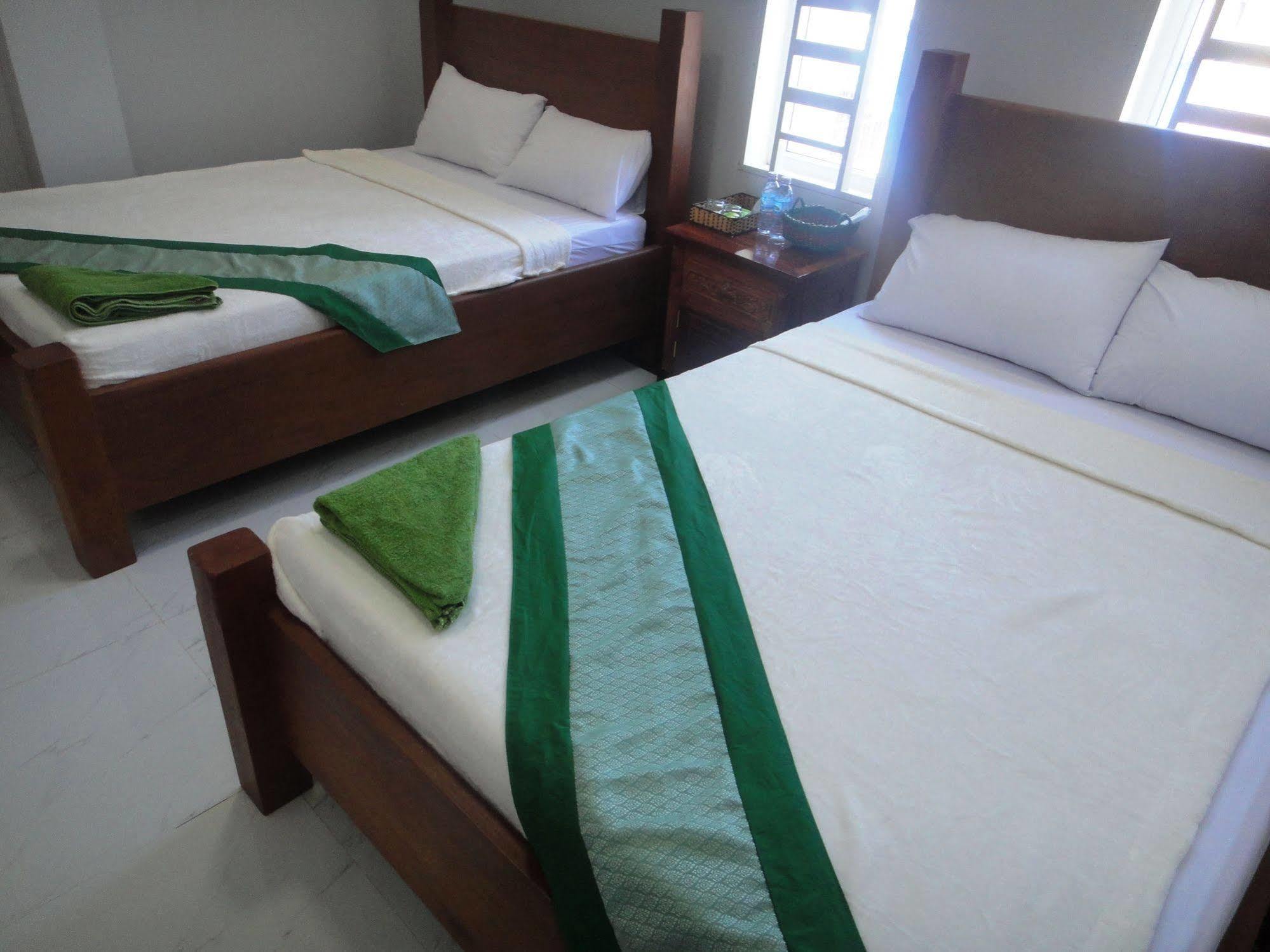 Marany Guesthouse Kampot Extérieur photo